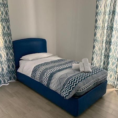 La Porta Di Carmy Appartement Napels Buitenkant foto