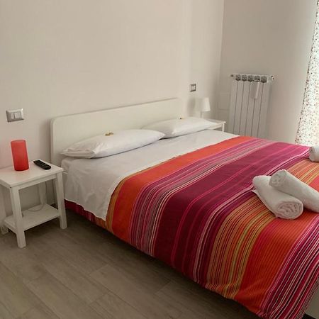 La Porta Di Carmy Appartement Napels Buitenkant foto